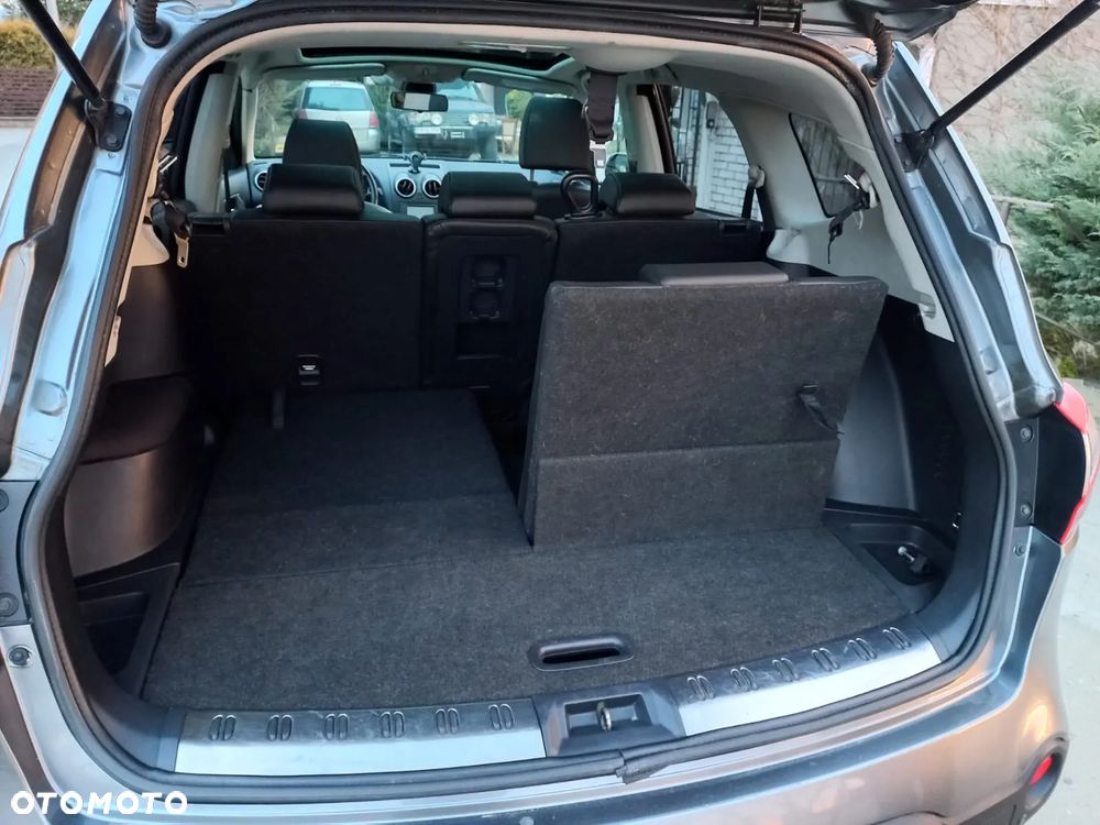 Nissan Qashqai+2 - 25