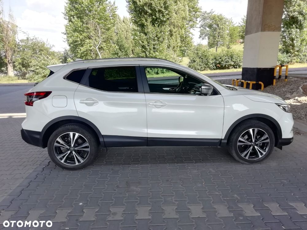 Nissan Qashqai 1.6 DCi Tekna+ - 3