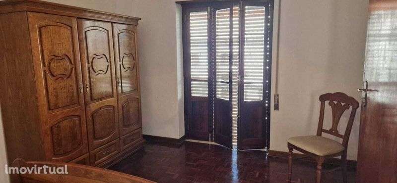 T2 no primeiro andar totalmente mobilado. - Grande imagem: 3/11