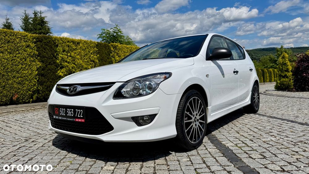 Hyundai i30 1.4 Intro Edition - 11
