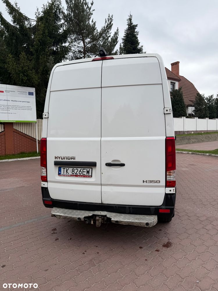 Hyundai H350 - 13