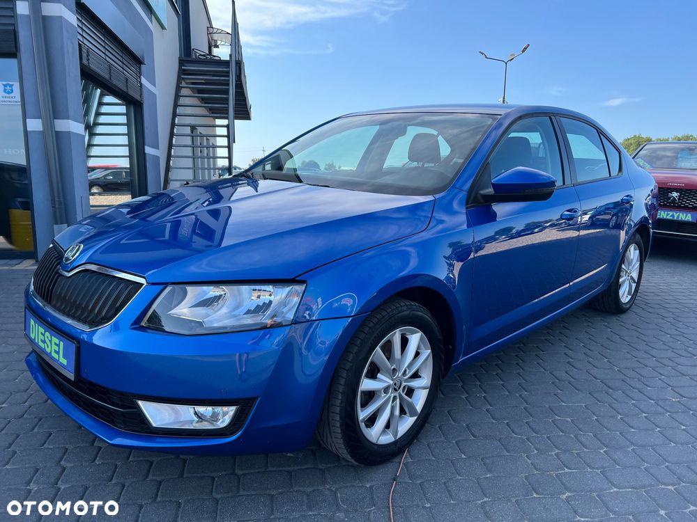 Skoda Octavia 2.0 TDI Ambition DSG - 1