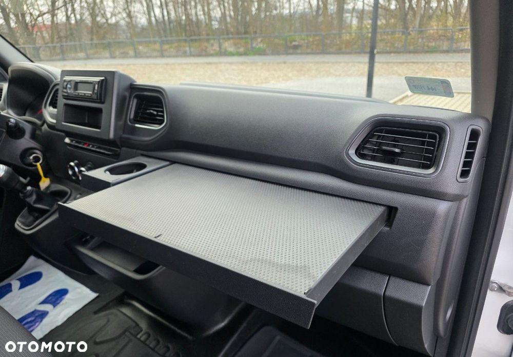 Renault Master - 25