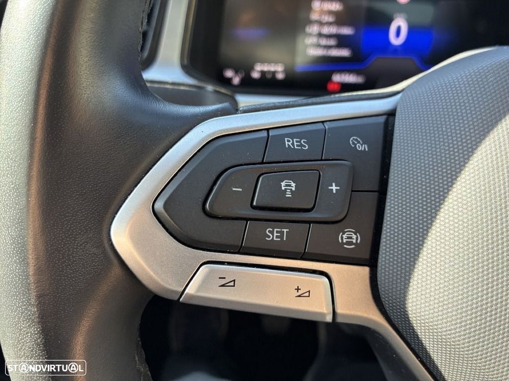 VW T-Roc 1.0 TSI Urban - 22
