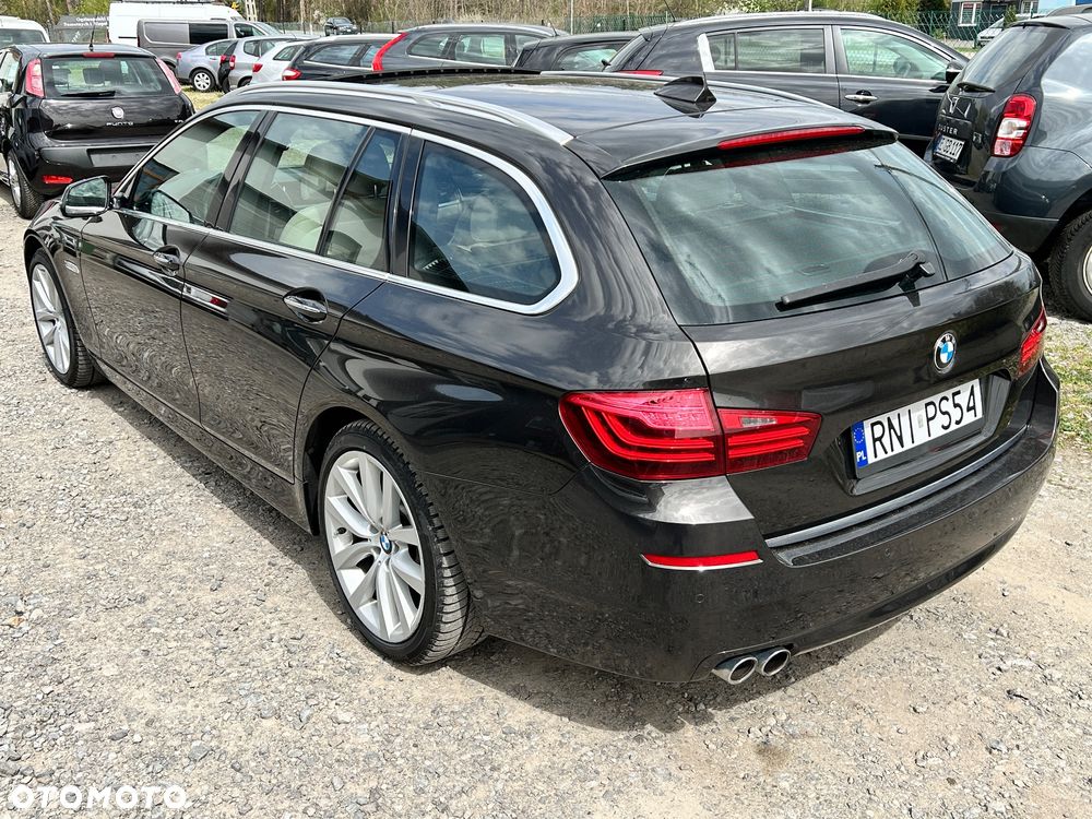 BMW Seria 5 530d Touring Luxury Line - 3