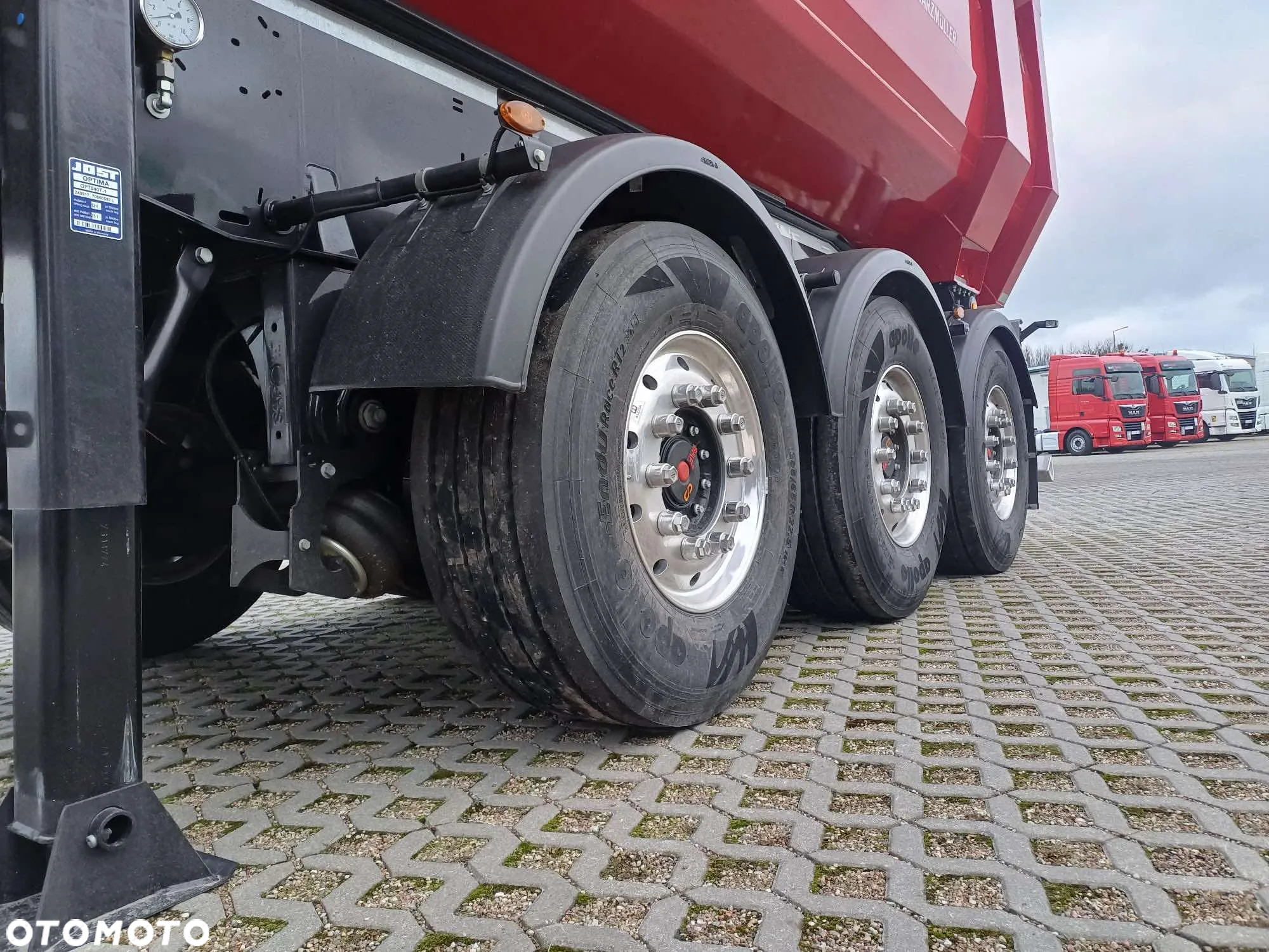 Schwarzmuller WYWROTKA STALOWA 27m3 - 10