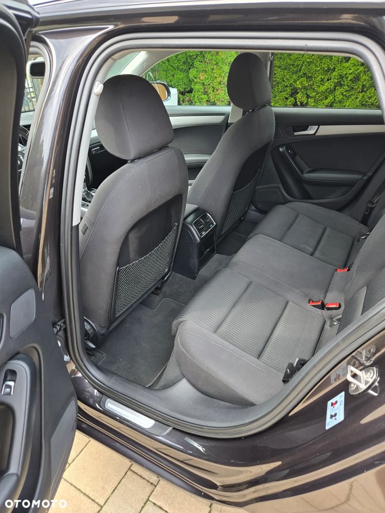 Audi A4 Avant - 13
