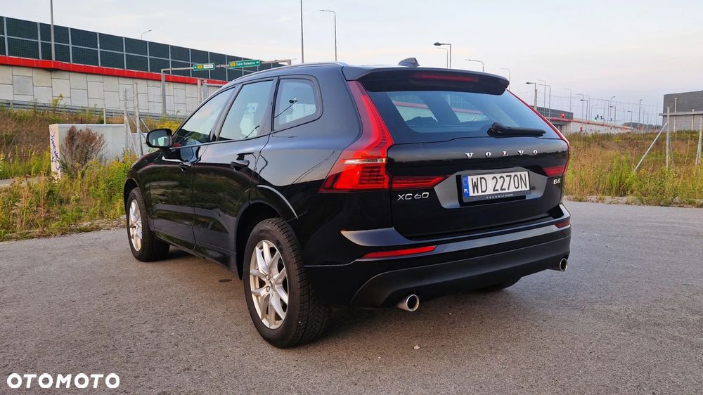 Volvo XC 60 D4 AWD Momentum - 5