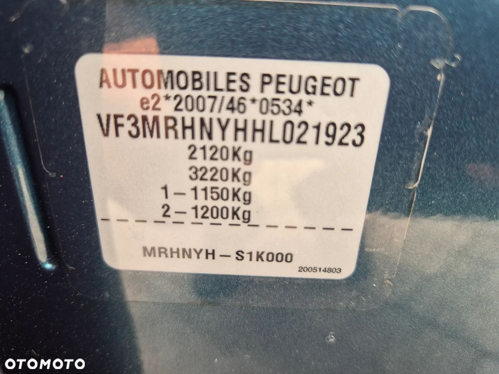 Peugeot 5008 - 10