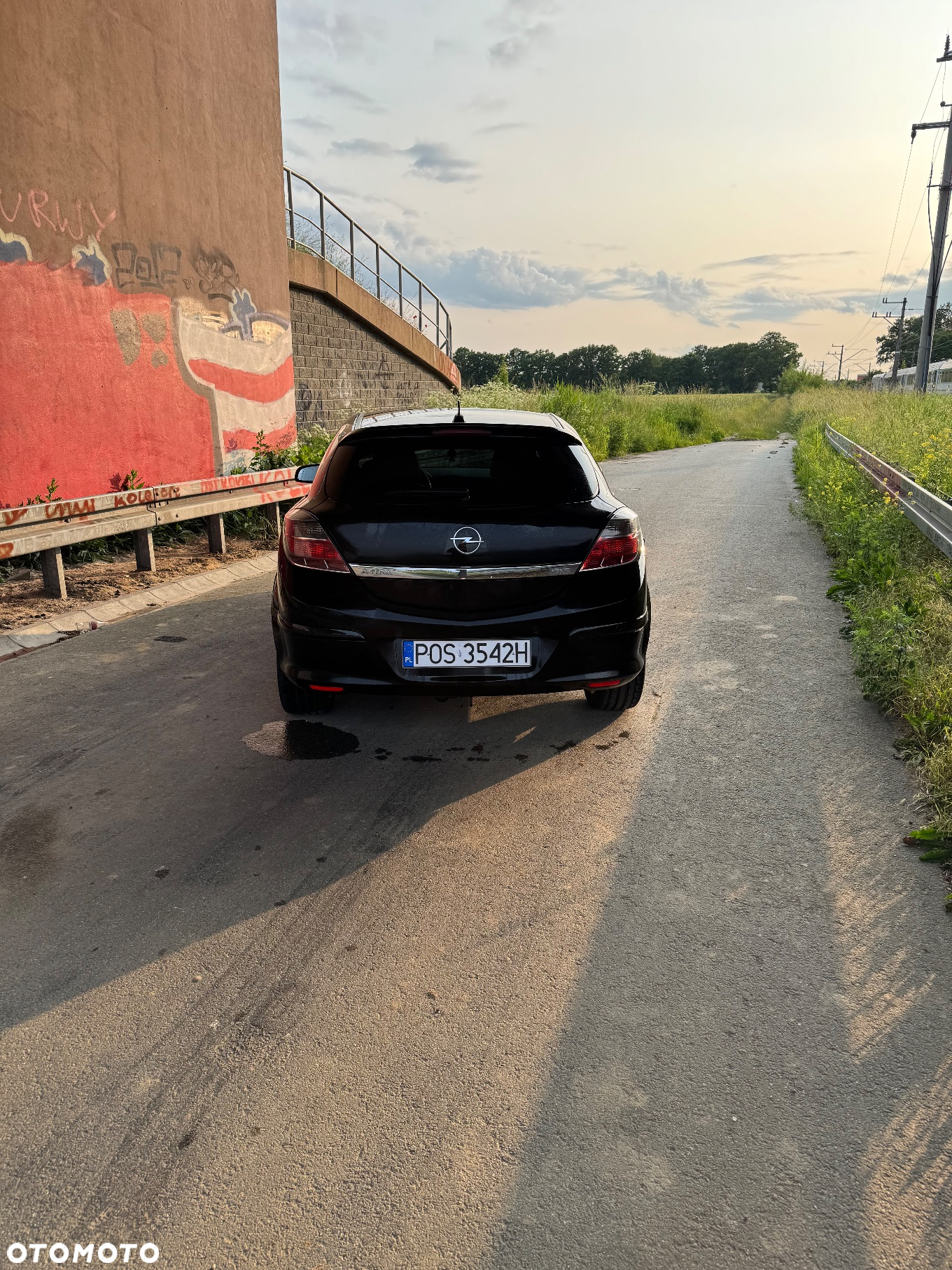 Opel Astra III GTC 1.9 CDTI Sport - 2