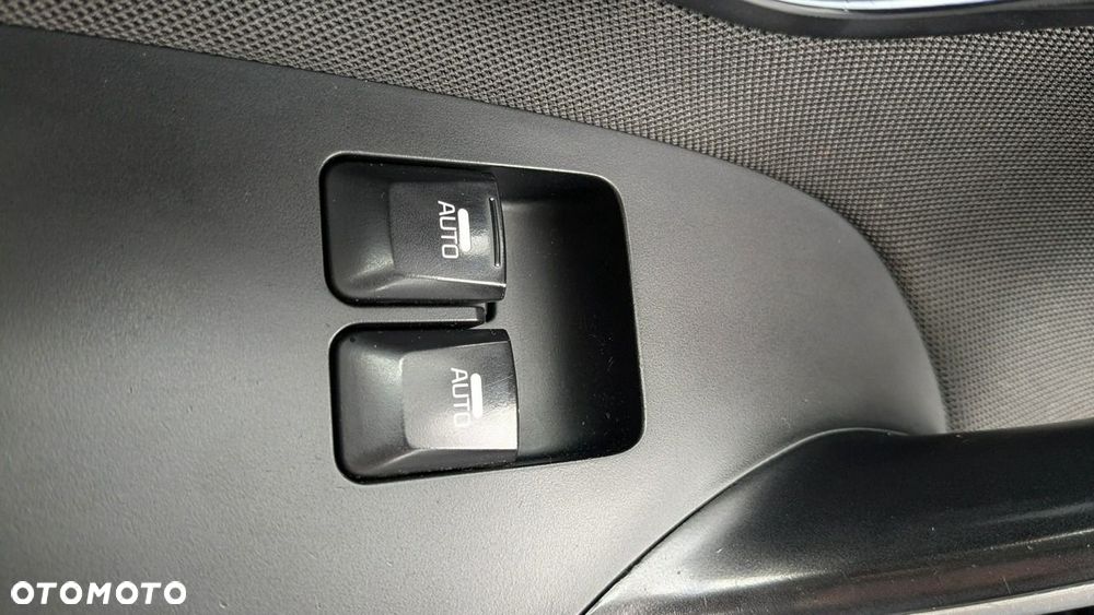 Kia Ceed 1.4 CVVT Attract - 29