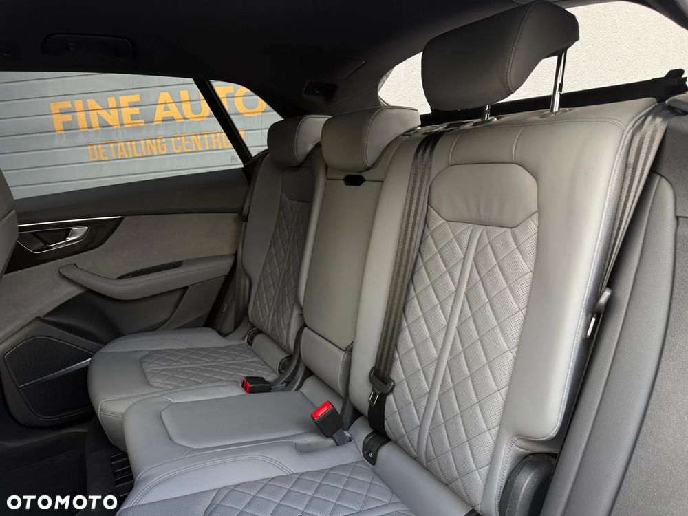 Audi Q8 50 TDI mHEV Quattro Tiptronic - 12