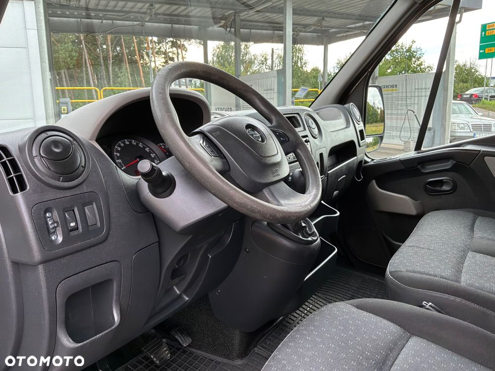 Opel Movano - 11