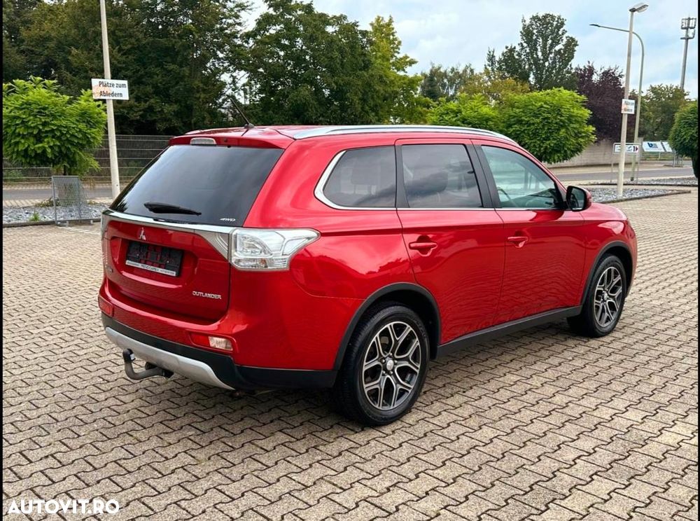 Mitsubishi Outlander 2.2 DI-D 4WD Automatik Instyle - 5