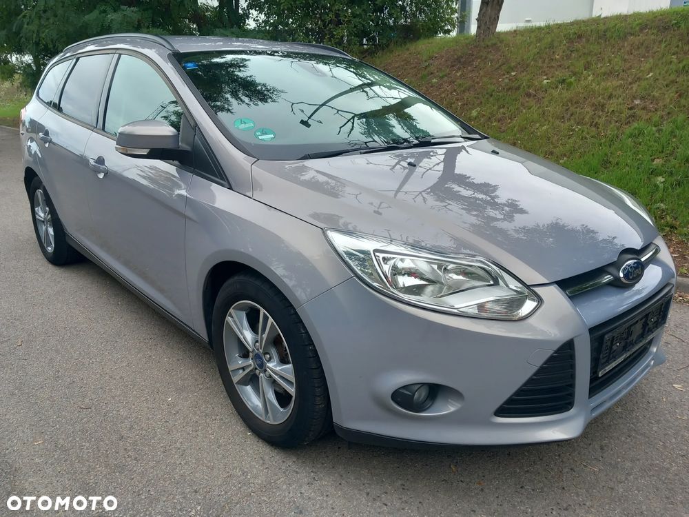 Ford Focus 1.6 TI-VCT Champions Edition - 1