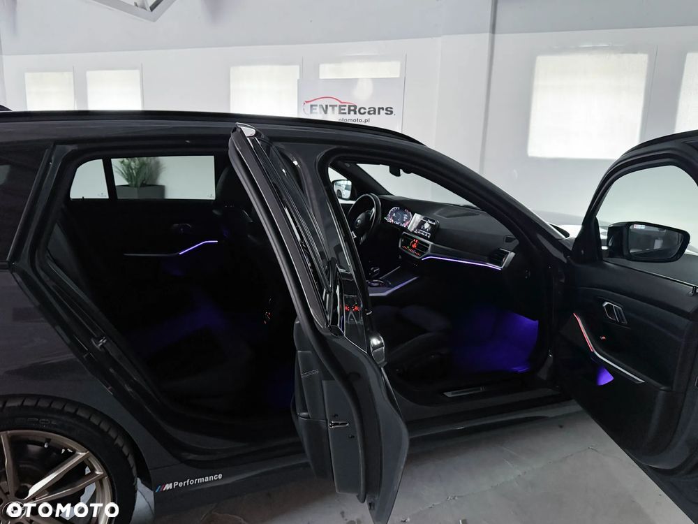 BMW Seria 3 320d xDrive M Sport Shadow - 5