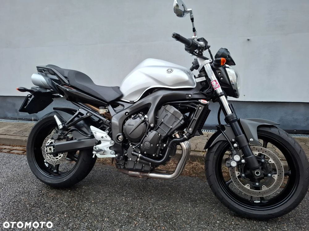 Yamaha FZ6 - 19