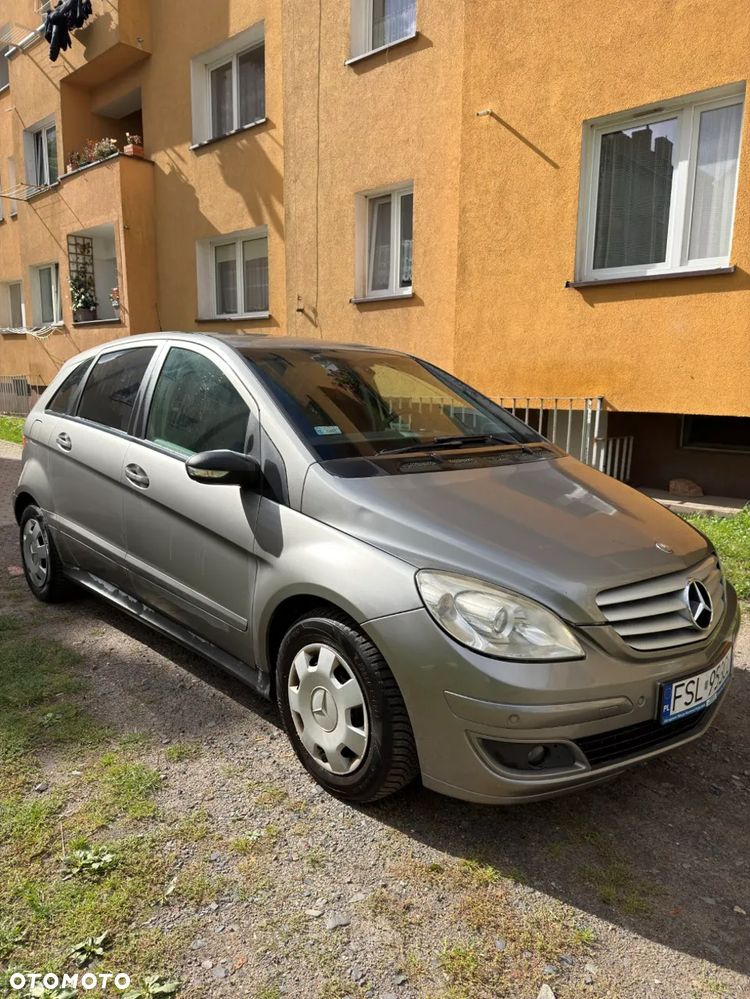 Mercedes-Benz Klasa B - 1