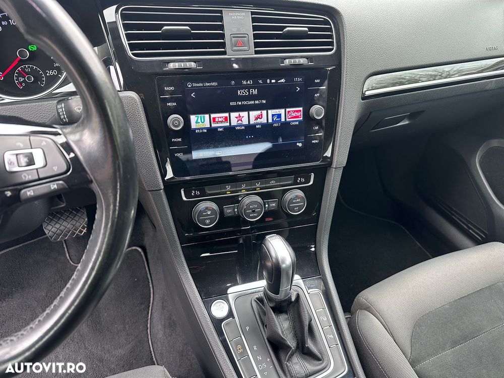 Volkswagen Golf 2.0 BlueTDI DSG Highline - 5