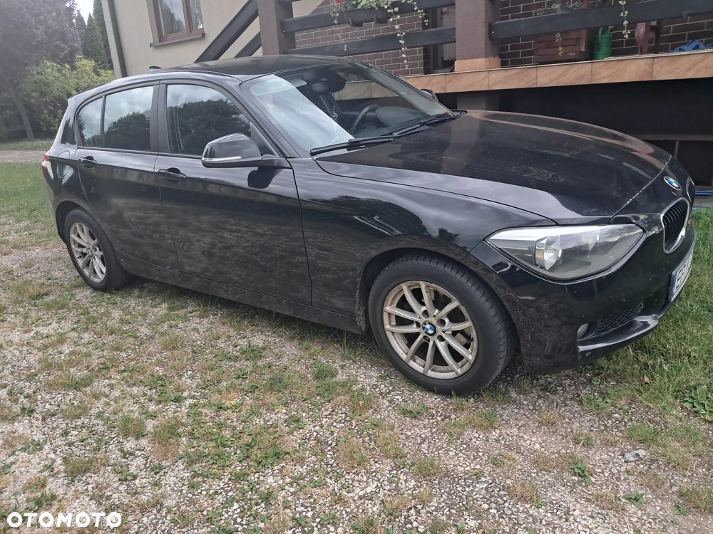 BMW Seria 1 116i - 6