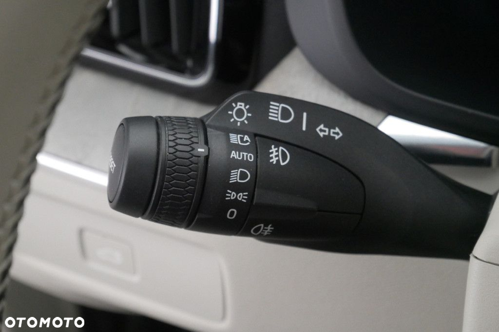 Volvo XC 60 - 27