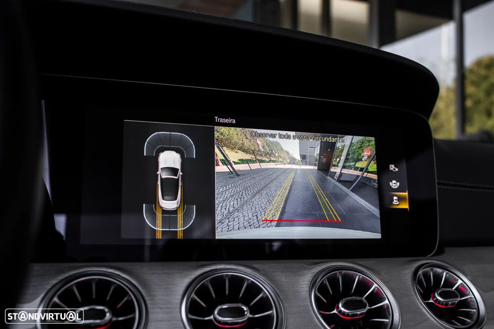 Mercedes-Benz E 200 Aut. - 51