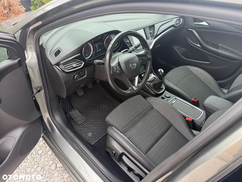 Opel Astra 1.2 T Business Elegance S&S - 20