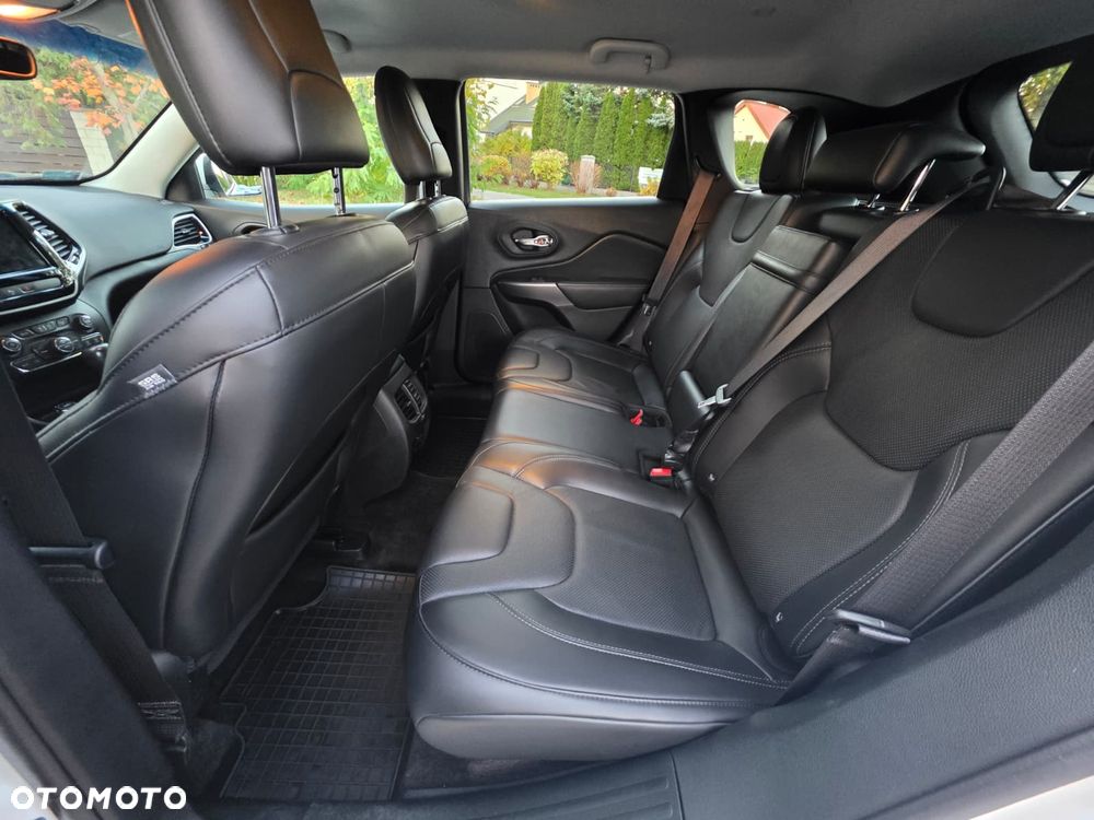 Jeep Cherokee 2.0 GME Active Drive I Limited - 23