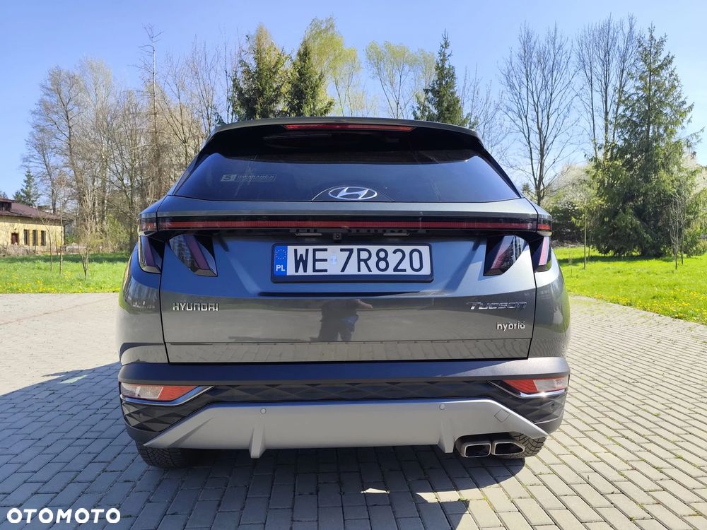 Hyundai Tucson 1.6 T-GDi HEV Executive 4WD - 17