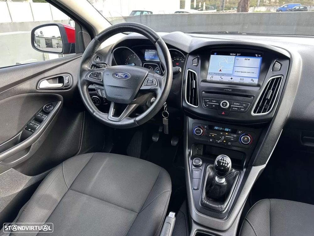 Ford Focus 1.5 TDCi Titanium ECOnetic - 37