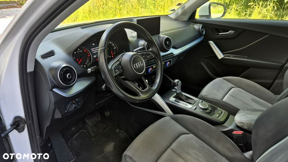Audi Q2 30 TDI S tronic design - 11