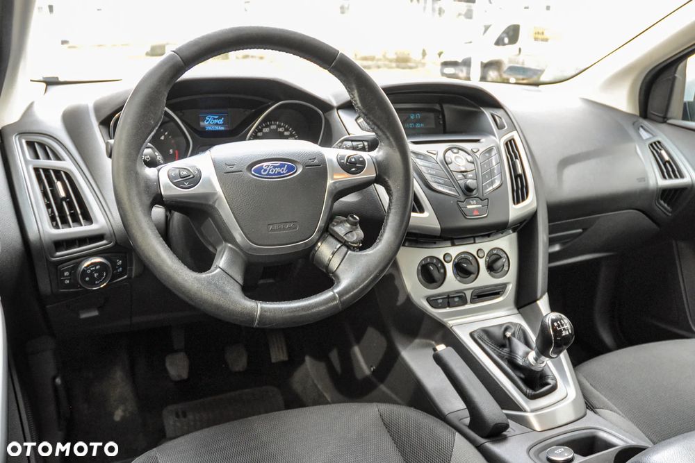 Ford Focus - 9