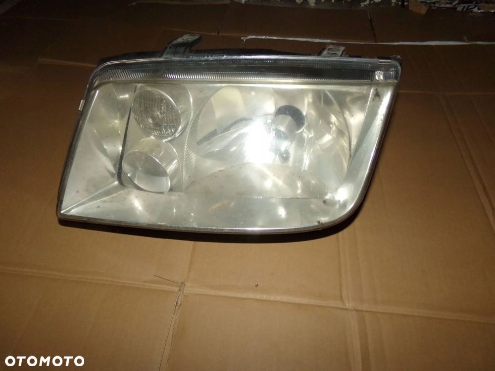 lampa lewa przód przednia vw bora - 1