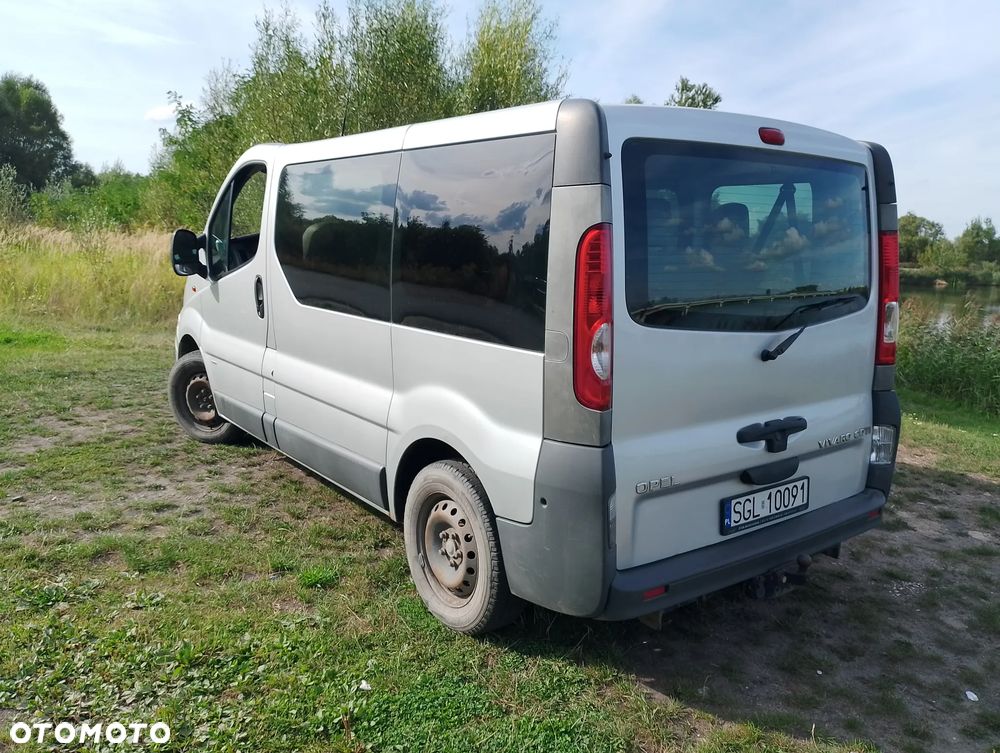 Opel Vivaro - 4