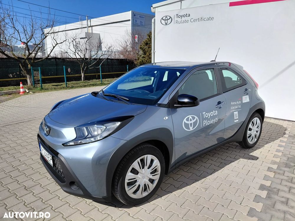 Toyota Aygo 1.0 VVY-I 5 usi X-play - 1