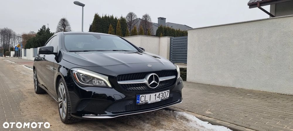 Mercedes-Benz CLA 250 4Matic 7G-DCT UrbanStyle Edition - 7