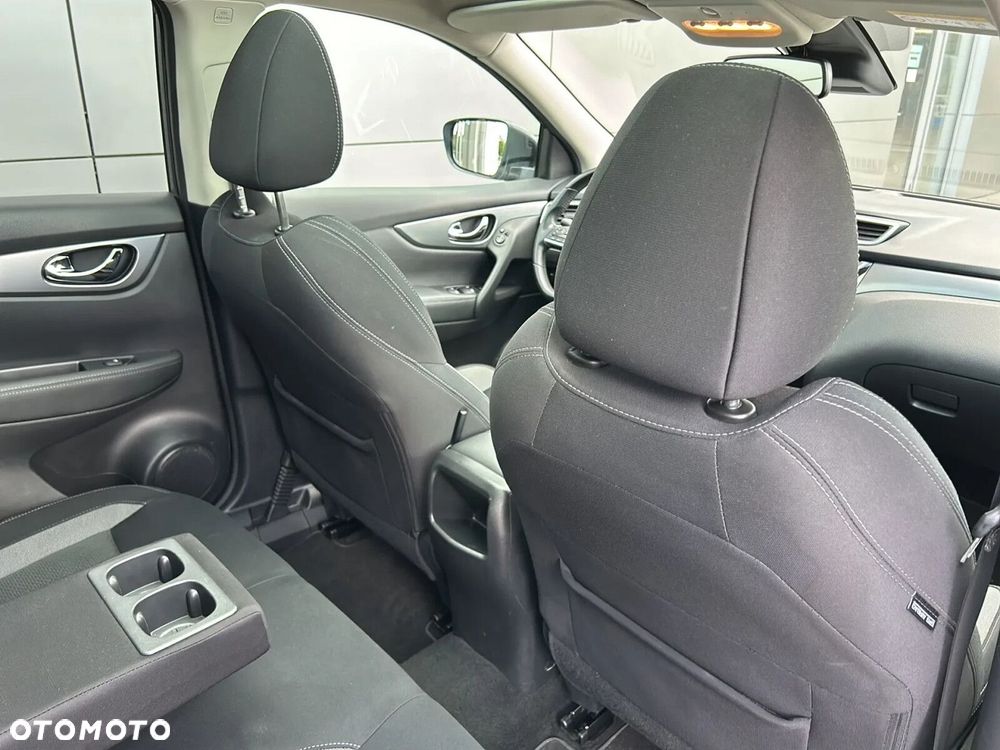 Nissan Qashqai 1.3 DIG-T N-Connecta - 9