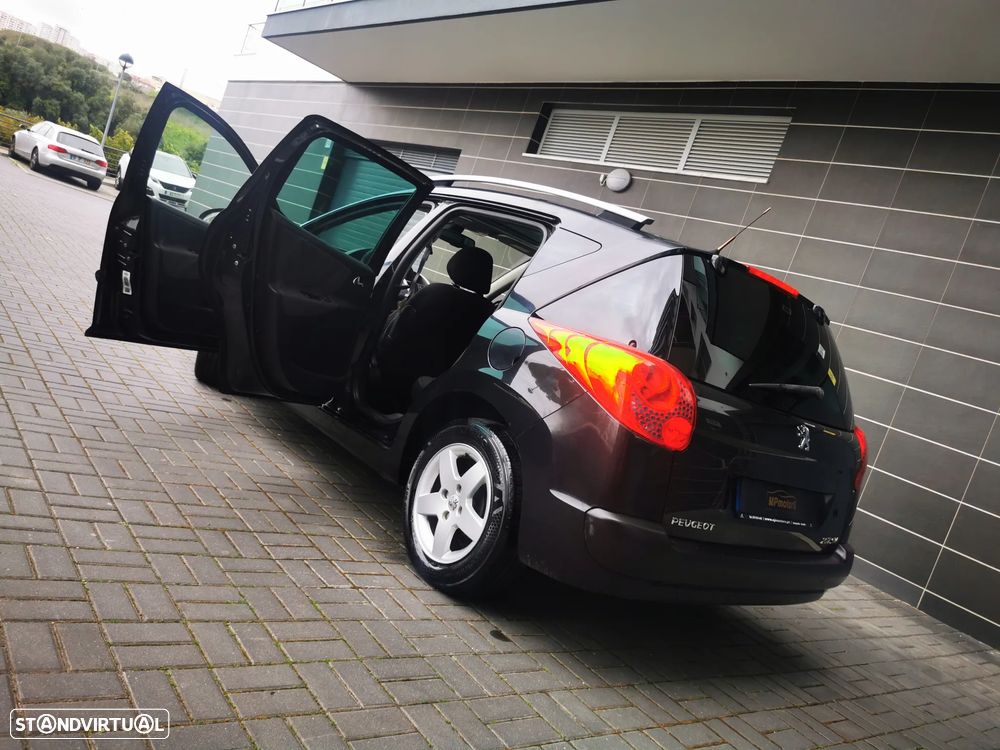 Peugeot 207 SW 1.4 Sport - 22