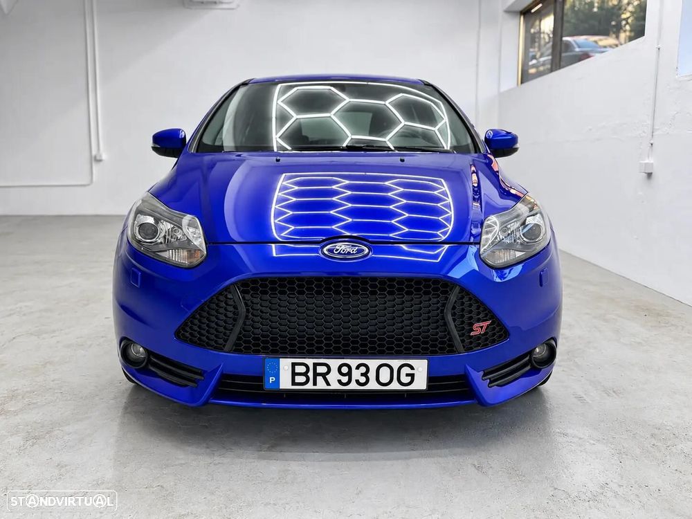 Ford Focus 2.0 EcoBoost ST c/ Pack Pele Desportiva - 2