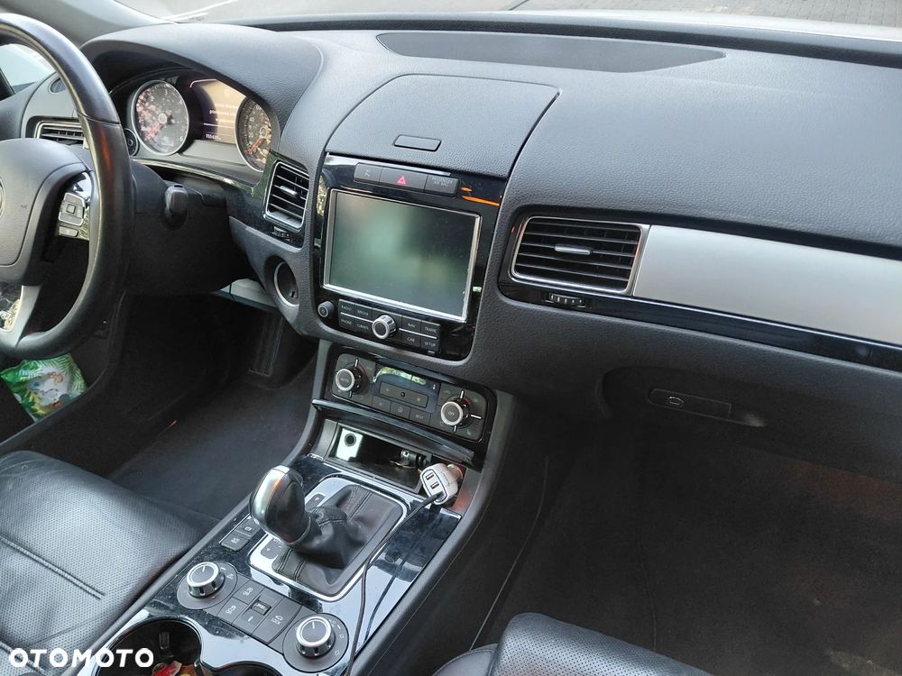 Volkswagen Touareg - 7