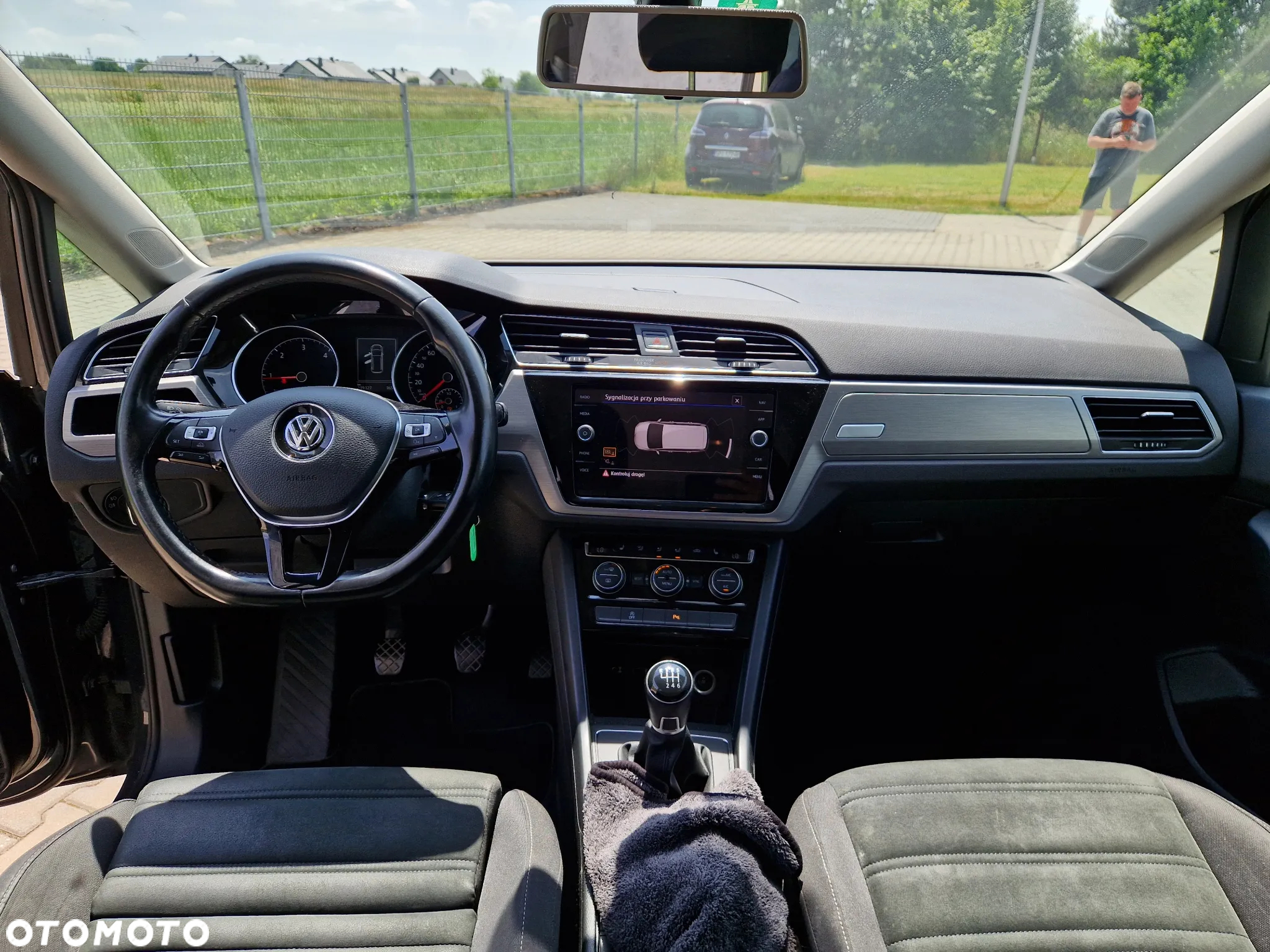 Volkswagen Touran 1.6 TDI BMT SCR Comfortline - 14