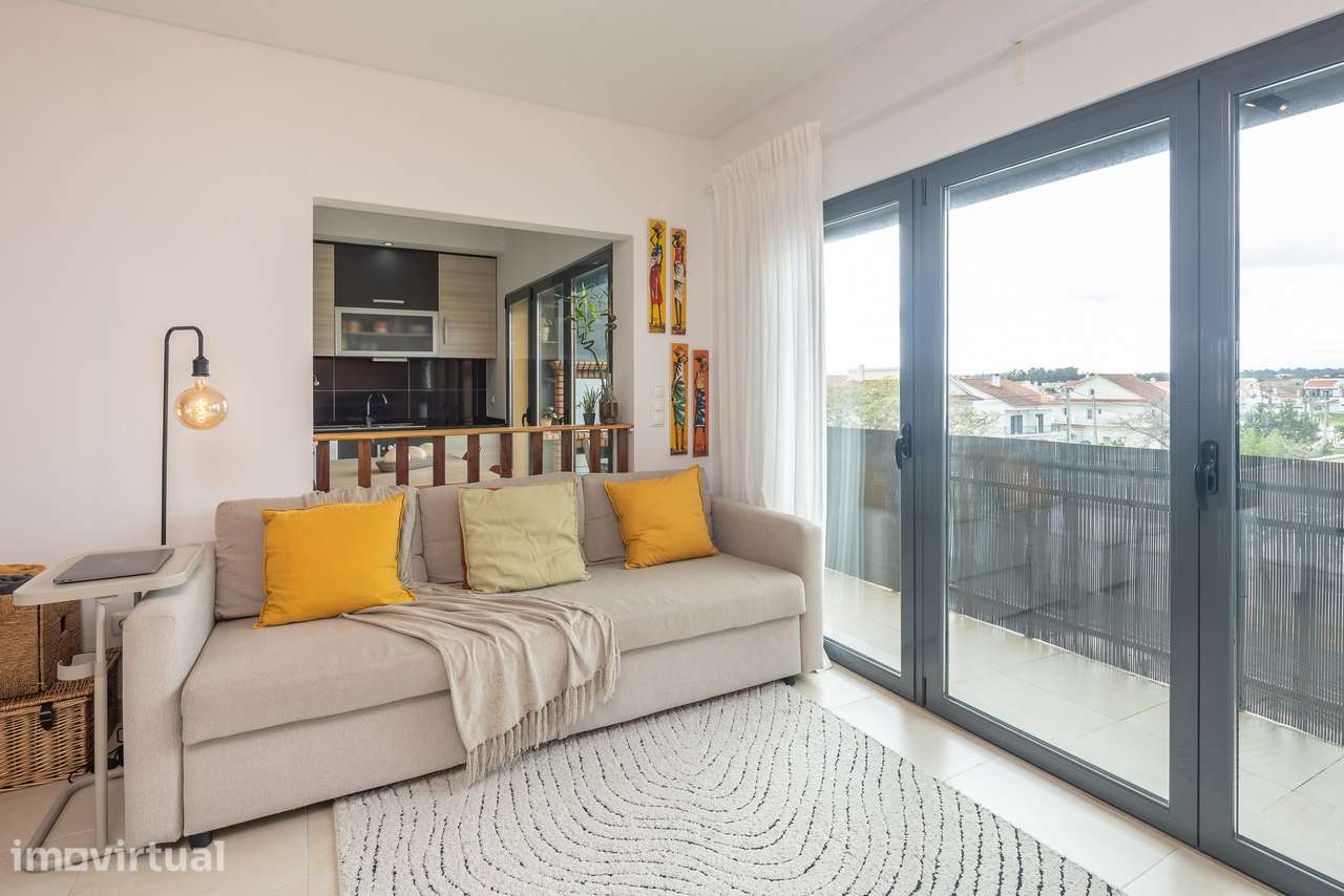 Apartamento T2 na Quinta do Conde - Grande imagem: 4/23