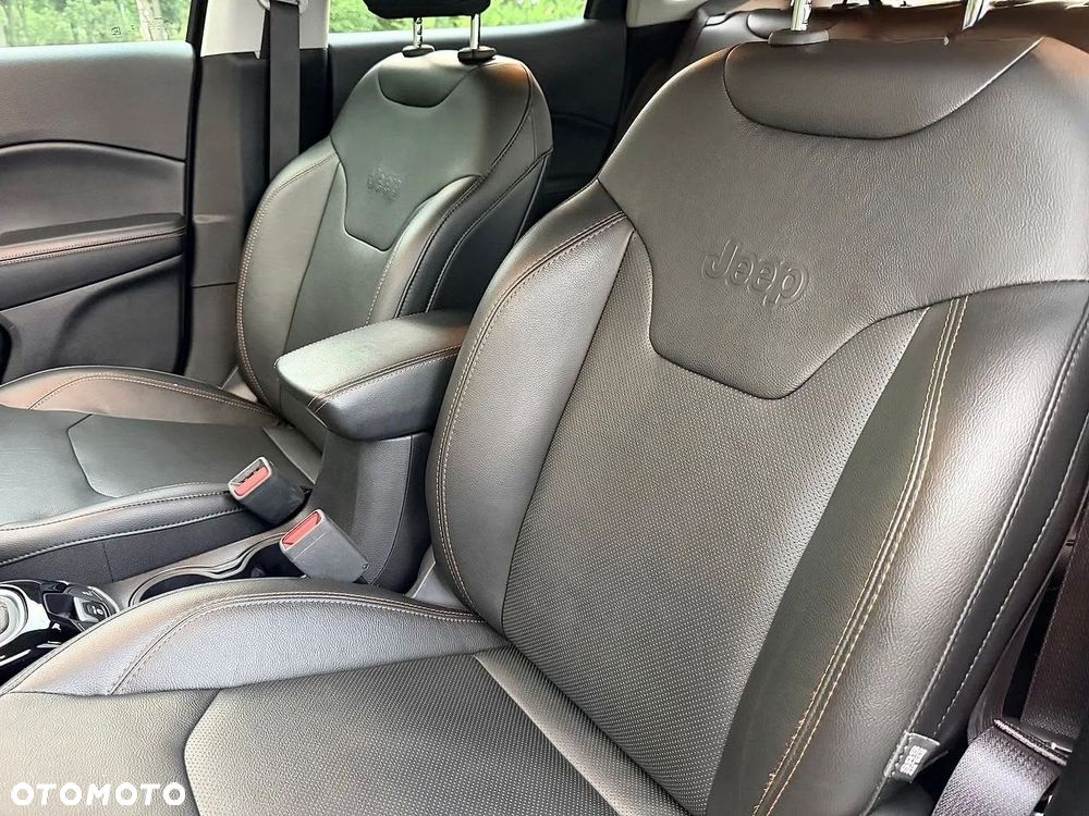 Jeep Compass 2.4I 4x4 CVT Limited - 18