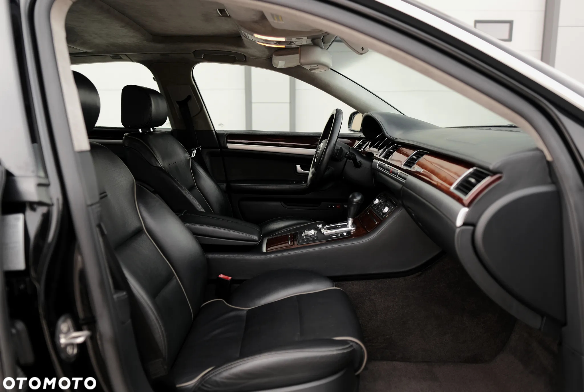 Audi A8 6.0 W12 L Quattro - 15