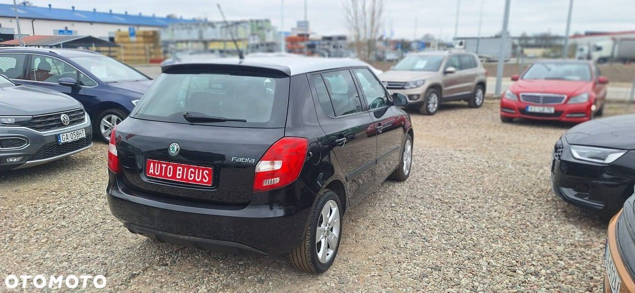Skoda Fabia - 8