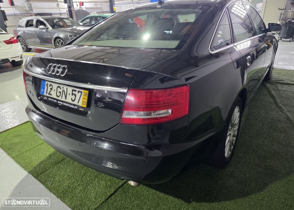 Audi A6 - 4