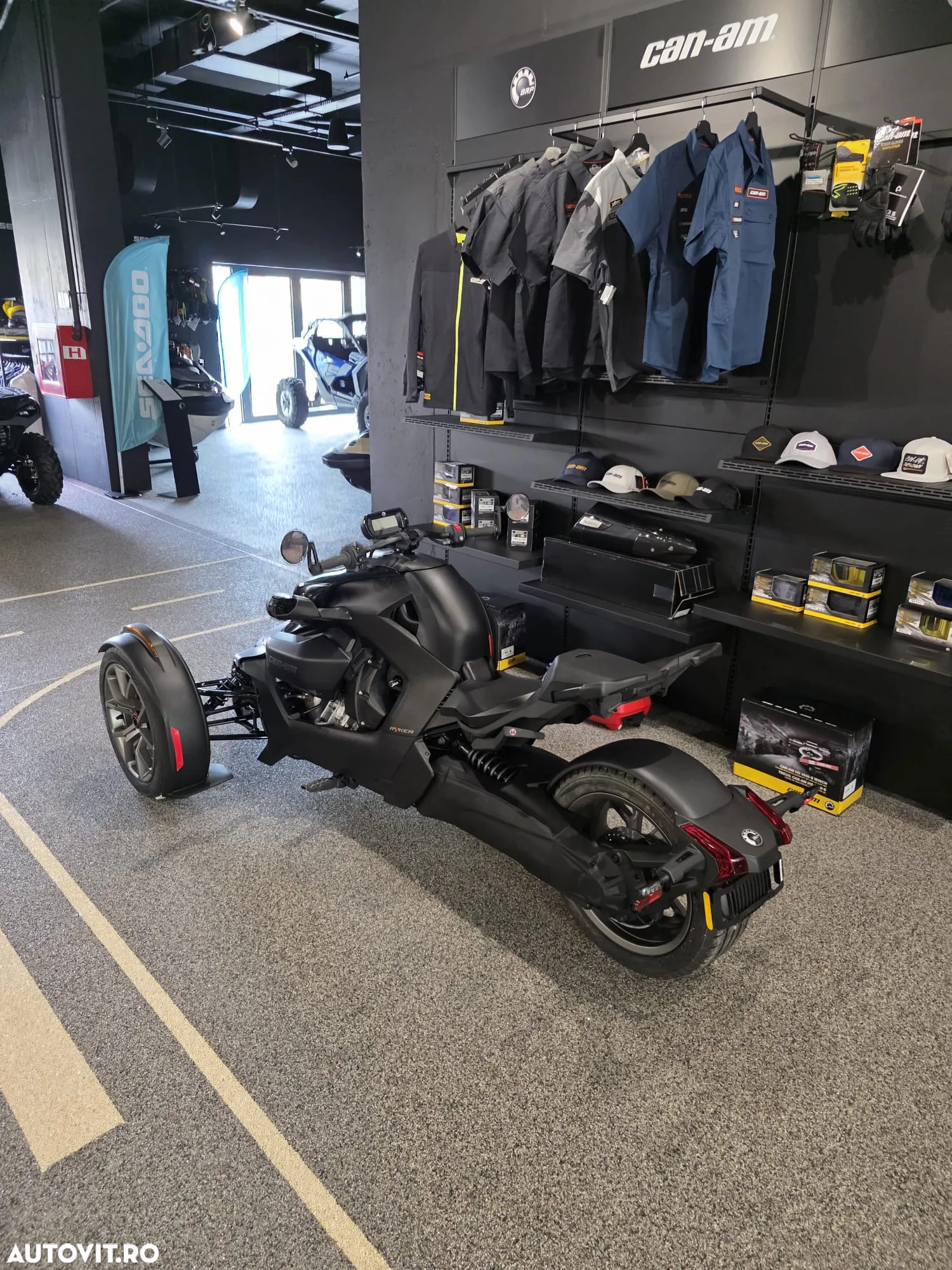 Can-Am Ryker 900 - 6