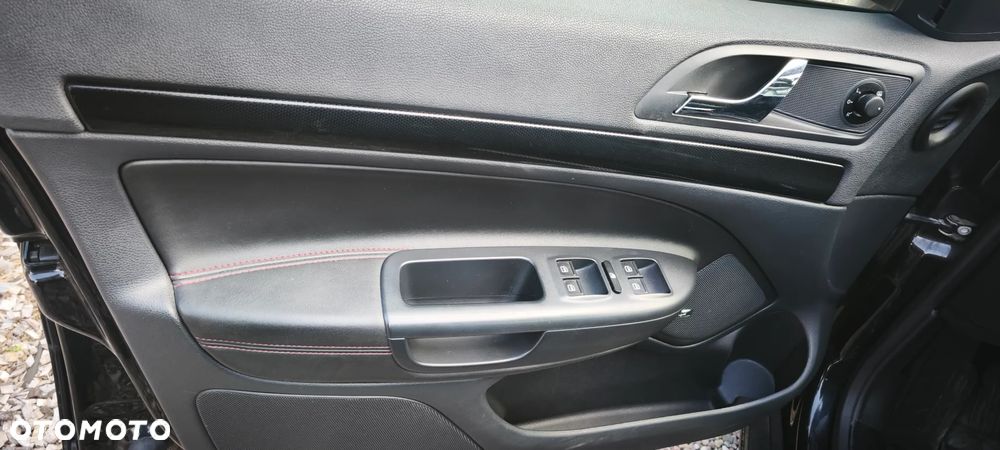 Skoda Octavia 2.0 TDI DPF RS - 11