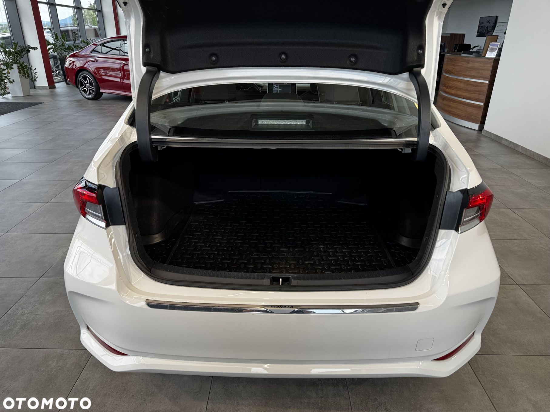 Toyota Corolla - 11