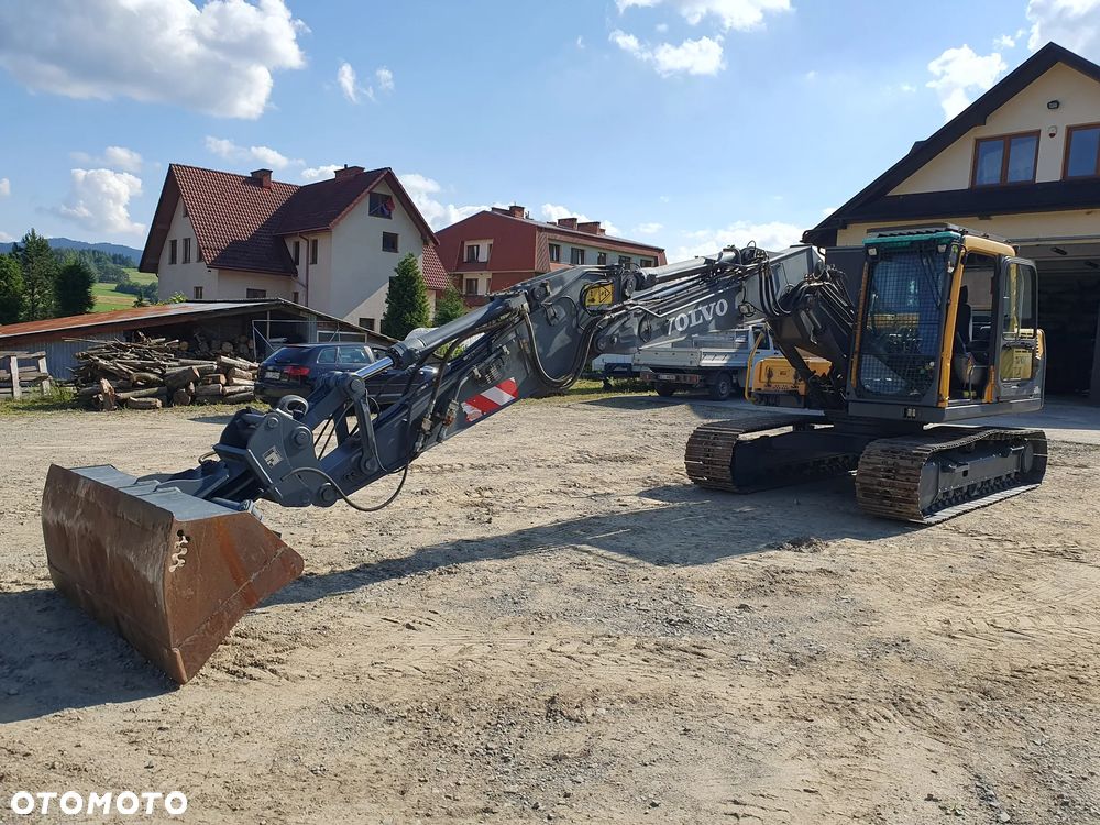 Volvo EC140B LC - 6